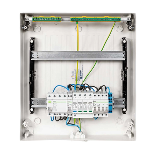 Coffret de Protection AC 9 Kw Triphasé avec Place pour Passerelle + Prise de courant