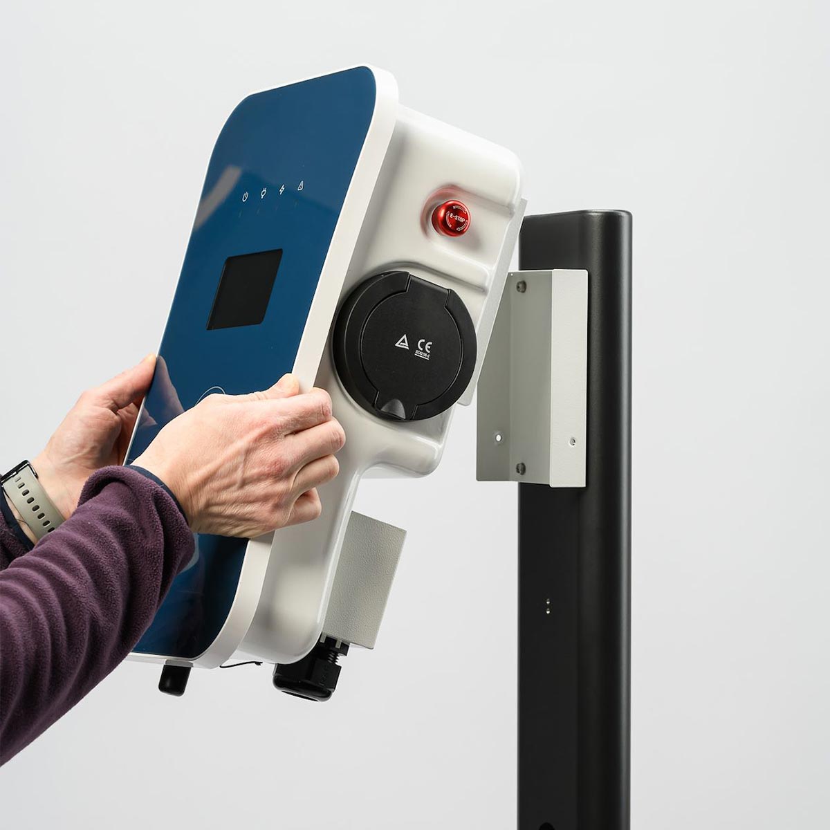 Poteau Pour borne de recharge MyLight